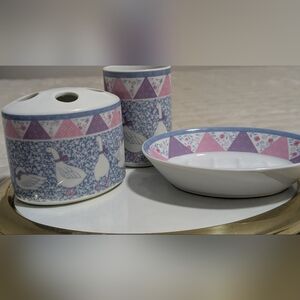 Cottagecore Vintage Toothbrush Holder,Cup & Soap Dish With Country Goose & Bows